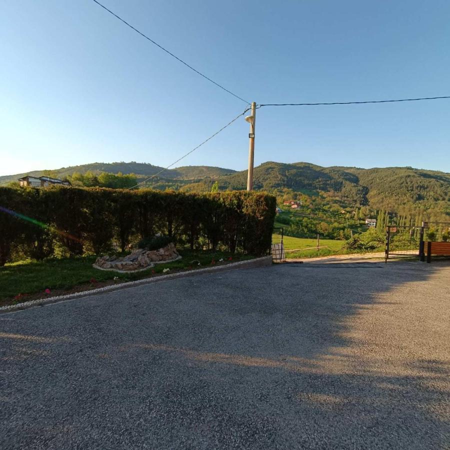 Holiday Home Green Sarajevo Eksteriør bilde